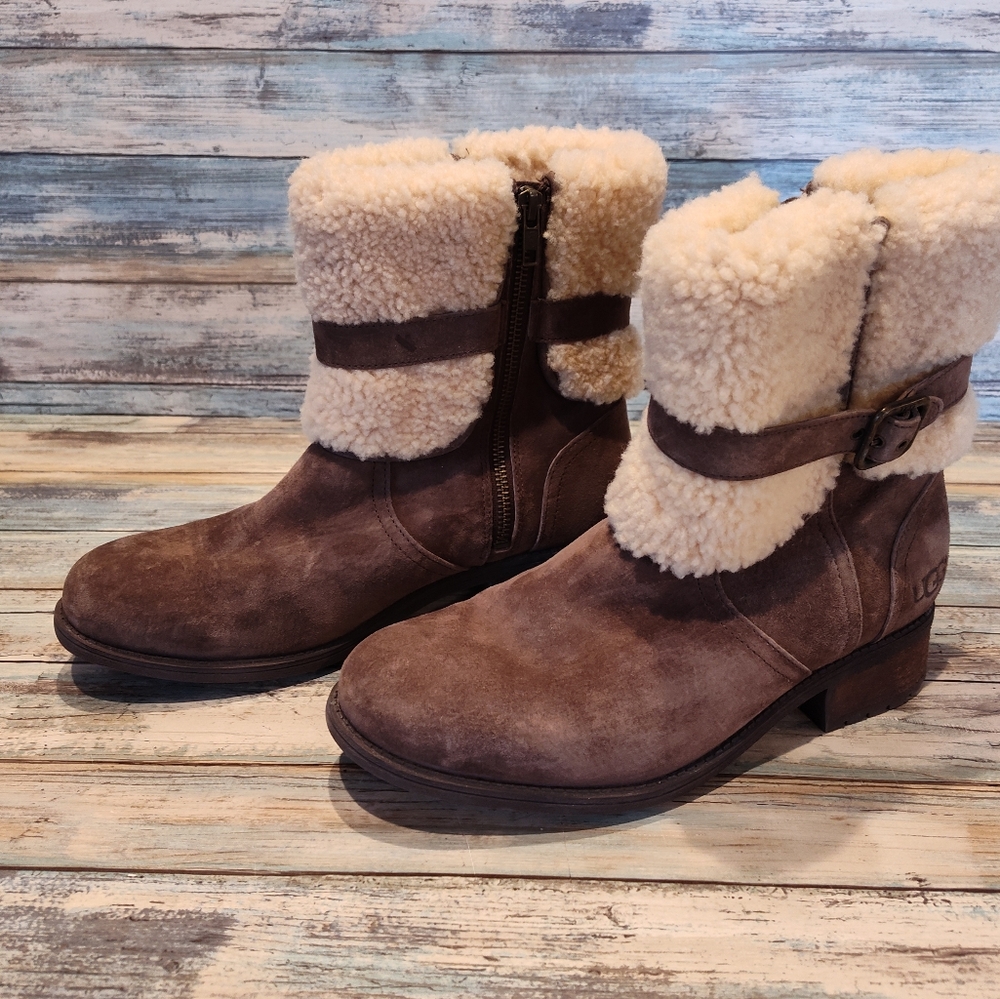 UGG Brown Shearling Lined Zip-Up Boots